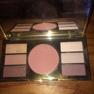 Tarte cheek and eyeshadow palette